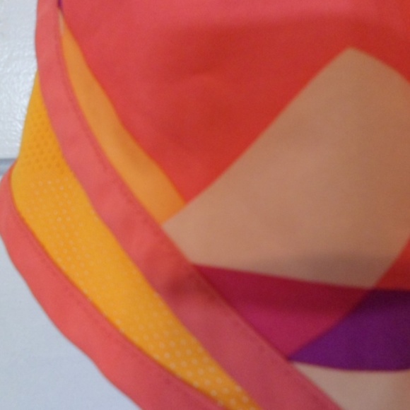 Nike Dri-Fit Ladies Athletic Shorts Sz S - Picture 7 of 7